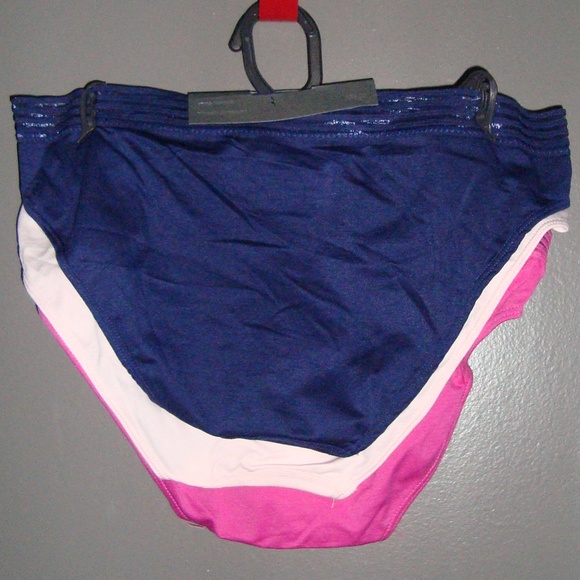 NWT - Picture 3 of 3